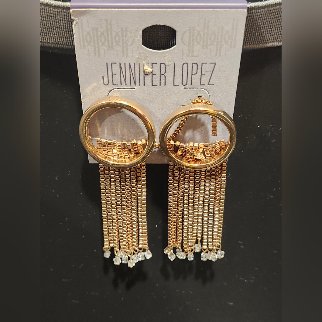 Jennifer Lopez Gold Chain Dangle Earrings 10$